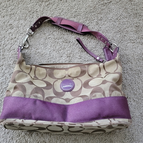 Coach shoulder bag - Picture 2 of 7